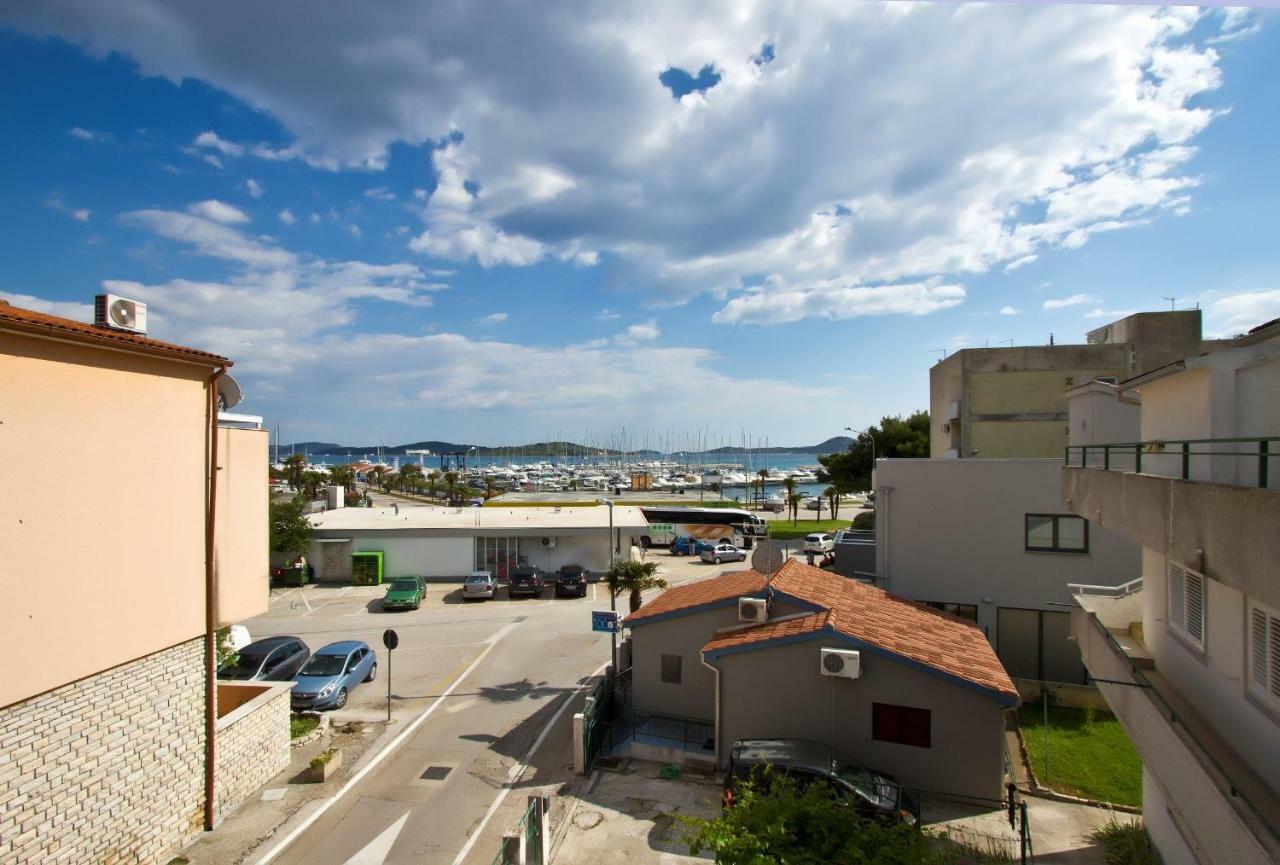 Apartment Center Marija Vodice Exterior photo